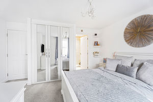 Bedroom- click for photo gallery